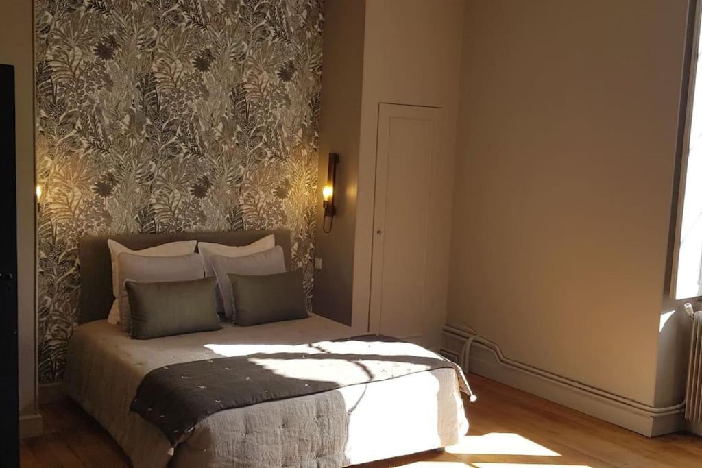 Gite De 420 Metres Carres Dans Chateau L'Ange Au Violon Jusqu'A 13 Couchages Conques-sur-Orbiel 外观 照片