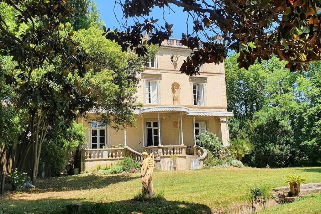 Gite De 420 Metres Carres Dans Chateau L'Ange Au Violon Jusqu'A 13 Couchages Conques-sur-Orbiel 外观 照片